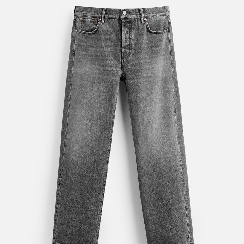 Zara Straight-Leg Ankle Jeans